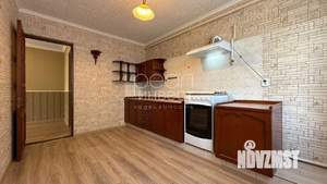 Дом 230м², 3-этажный, участок 6 сот.  
