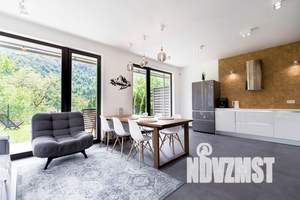 Дом 90м², 2-этажный, участок 6 сот.  