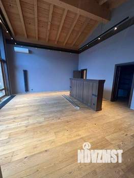 Дом 500м², 2-этажный, участок 11 сот.  