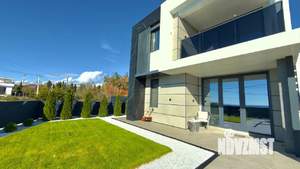 Дом 210м², 2-этажный, участок 6 сот.  