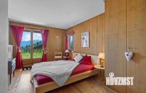 Дом 180м², 2-этажный, участок 7 сот.  