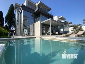 Дом 301м², 3-этажный, участок 12 сот.  