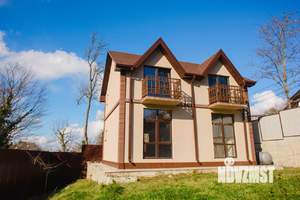 Дом 92м², 2-этажный, участок 5 сот.  