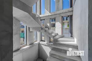 Дом 283м², 3-этажный, участок 5 сот.  