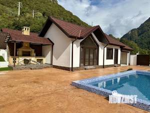 Дом 256м², 3-этажный, участок 7 сот.  