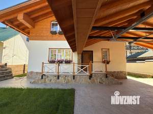 Дом 300м², 2-этажный, участок 5 сот.  