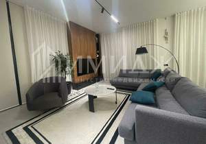Дом 220м², 2-этажный, участок 6 сот.  