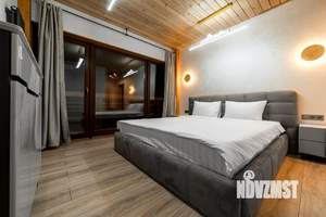 Дом 210м², 3-этажный, участок 3 сот.  