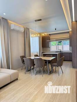 Дом 150м², 2-этажный, участок 3 сот.  