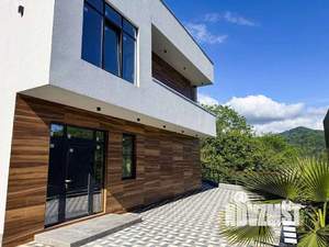 Дом 240м², 2-этажный, участок 4 сот.  