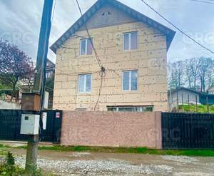 Дом 180м², 2-этажный, участок 6 сот.  