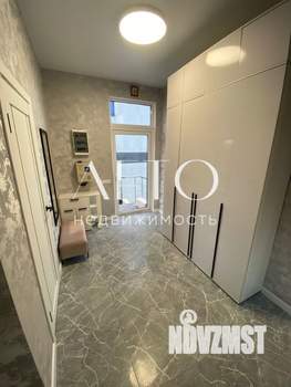 Дом 170м², 3-этажный, участок 3 сот.  