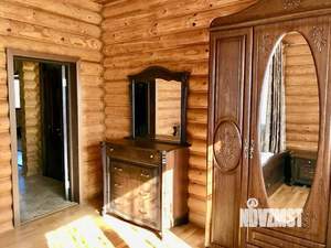 Коттедж 350м², 3-этажный, участок 15 сот.  