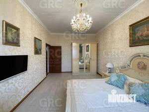 Коттедж 540м², 3-этажный, участок 6 сот.  