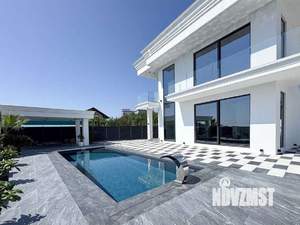 Дом 280м², 2-этажный, участок 5 сот.  