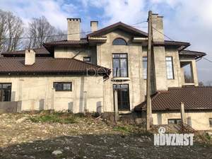 Коттедж 607м², 4-этажный, участок 10 сот.  