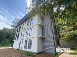 Дом 550м², 3-этажный, участок 7 сот.  
