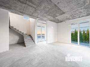Коттедж 270м², 2-этажный, участок 4 сот.  