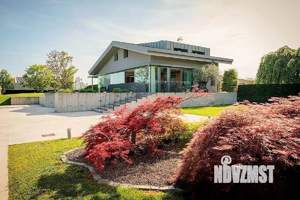 Дом 200м², 2-этажный, участок 12 сот.  