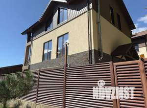 Коттедж 202м², 3-этажный, участок 4 сот.  