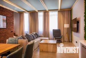 Коттедж 204м², 3-этажный, участок 3 сот.  