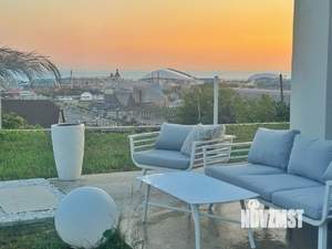 Дом 220м², 2-этажный, участок 12 сот.  