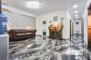 Коттедж 350м², 3-этажный, участок 6 сот.  