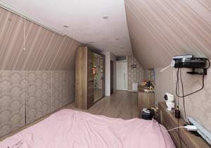 Дом 100м², 3-этажный, участок 6 сот.  