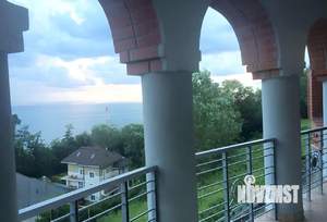 Коттедж 3000м², 3-этажный, участок 24 сот.  