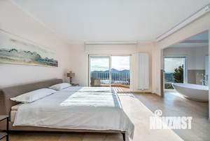 Дом 230м², 2-этажный, участок 8 сот.  