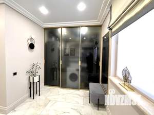 Дом 258м², 2-этажный, участок 6 сот.  