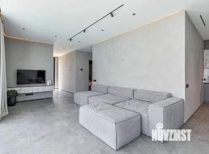 Коттедж 220м², 2-этажный, участок 6 сот.  