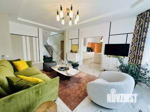 Дом 450м², 4-этажный, участок 12 сот.  