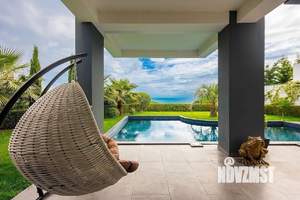 Дом 320м², 2-этажный, участок 10 сот.  