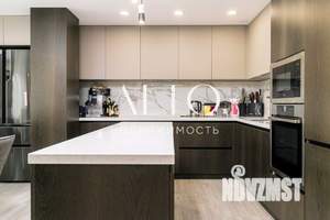 Дом 300м&sup2;, 2-этажный, участок 7 сот.  