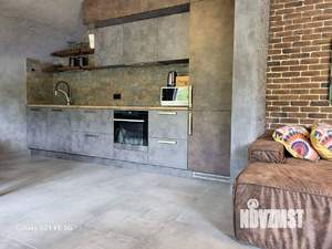 Дом 350м², 3-этажный, участок 8 сот.  