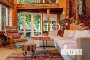 Дом 150м&sup2;, 2-этажный, участок 4 сот.  