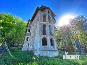 Дом 700м², 3-этажный, участок 7 сот.  