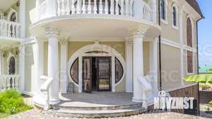 Дом 606м², 3-этажный, участок 7 сот.  