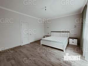 Дом 240м², 2-этажный, участок 8 сот.  