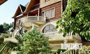 Дом 340м², 4-этажный, участок 12 сот.  