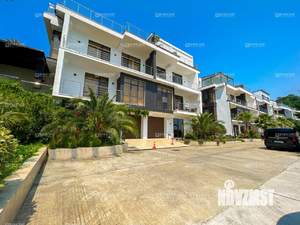 Таунхаус 271м², 3-этажный, участок 4 сот.  