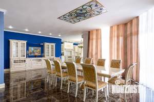 Дом 750м², 2-этажный, участок 24 сот.  