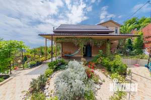 Дом 130м², 2-этажный, участок 5 сот.  