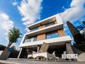 Дом 330м², 2-этажный, участок 11 сот.  