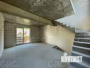 Коттедж 120м², 3-этажный, участок 2 сот.  