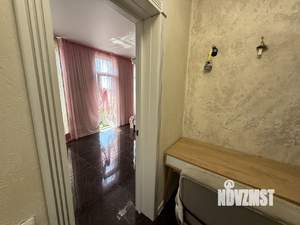 Коттедж 185м², 2-этажный, участок 4 сот.  