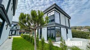 Коттедж 153м², 2-этажный, участок 3 сот.  