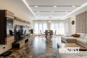 Дом 285м², 3-этажный, участок 8 сот.  