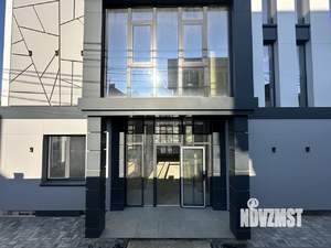 Коттедж 370м², 3-этажный, участок 5 сот.  